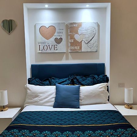 Ferienwohnung Residenza Santi Ai Monti Rom Exterior foto
