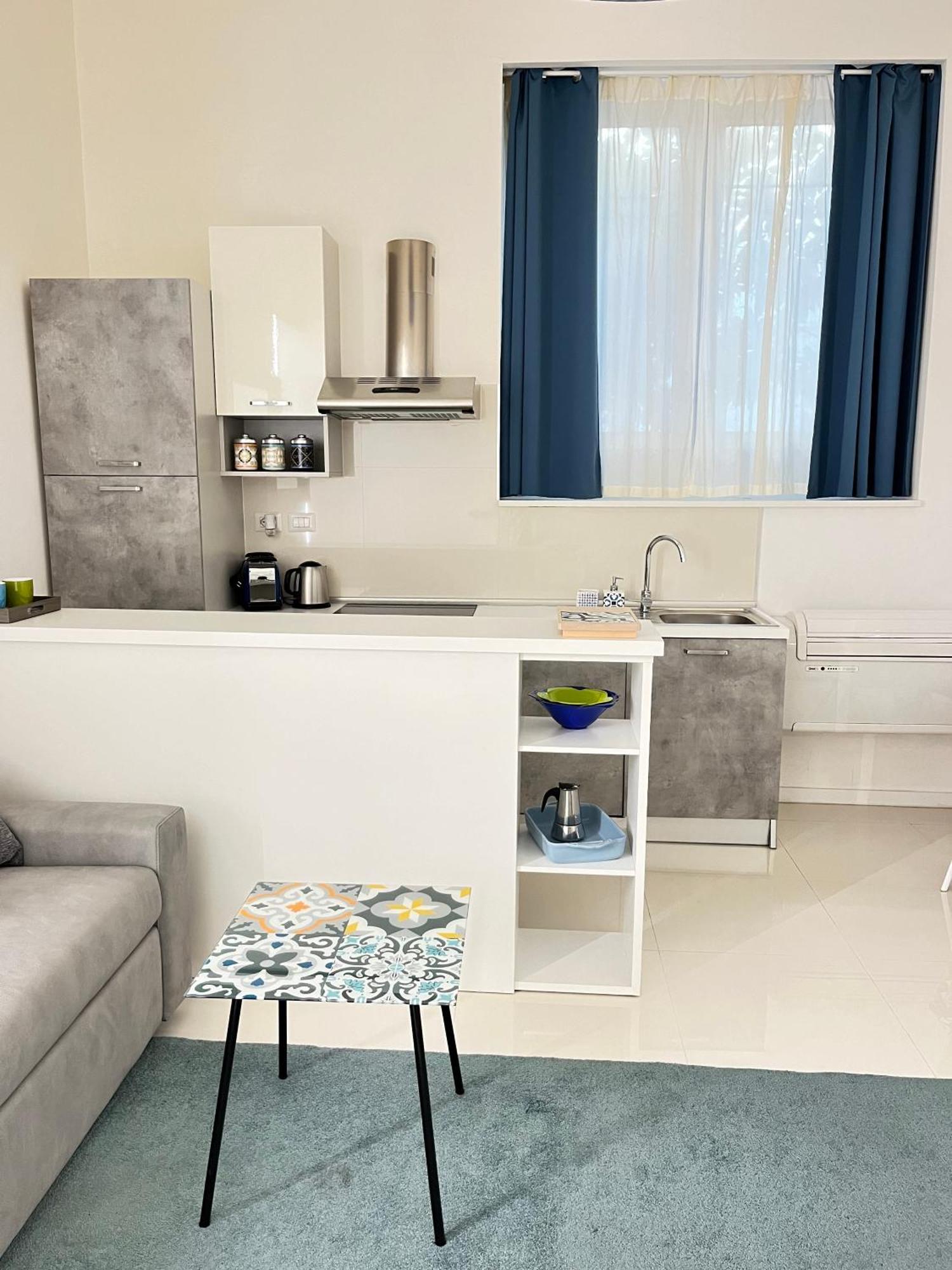 Ferienwohnung Residenza Santi Ai Monti Rom Exterior foto